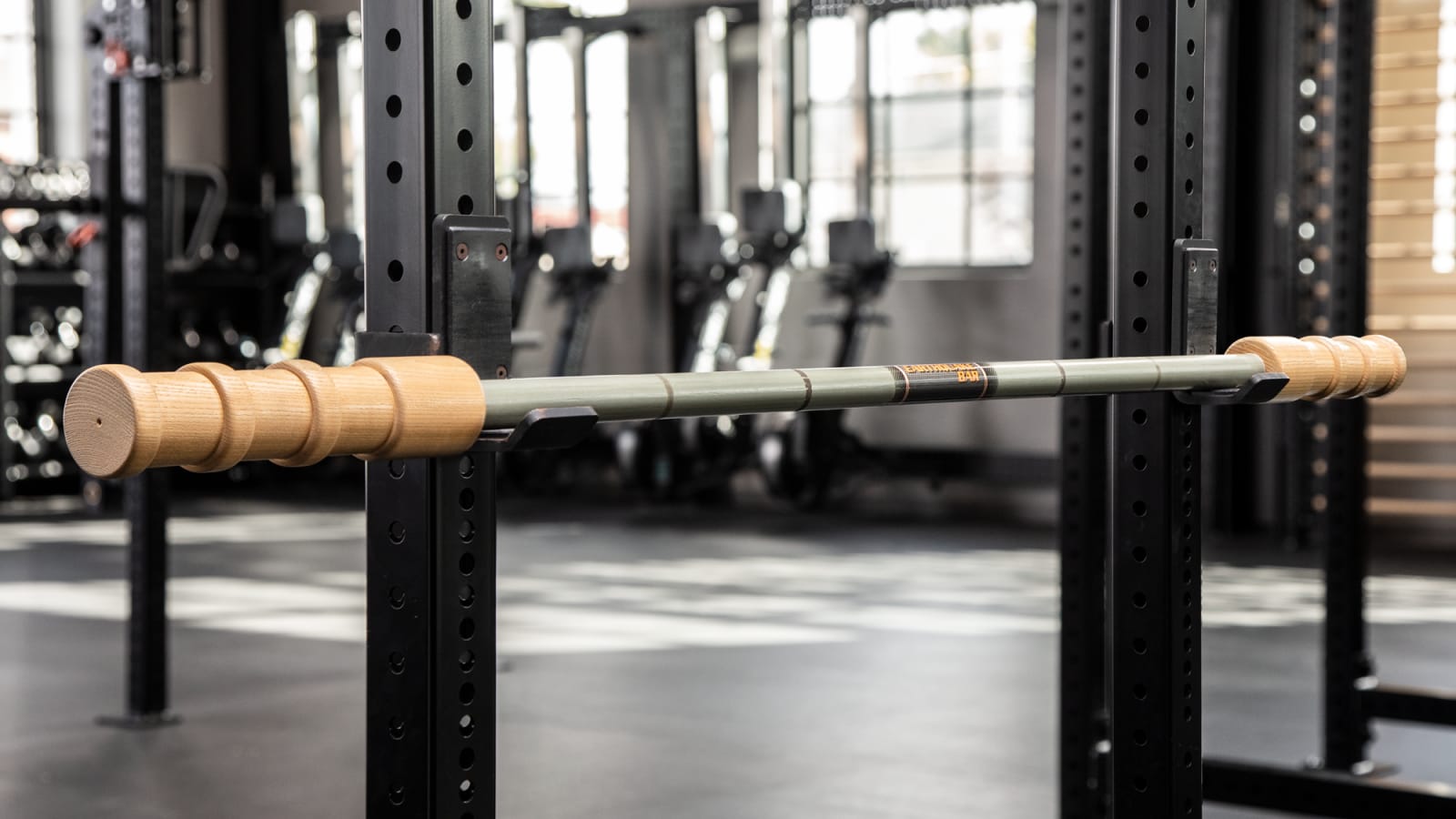 Rogue top bamboo bar